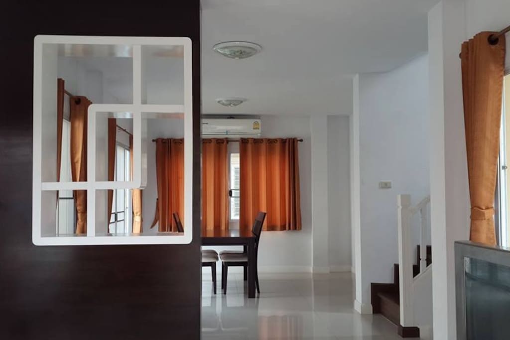 Entrance - Living Room