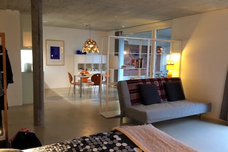 Modern, self-contained Studio Apartment