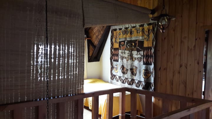 เมซซานีนรูม (Mezzanine room)