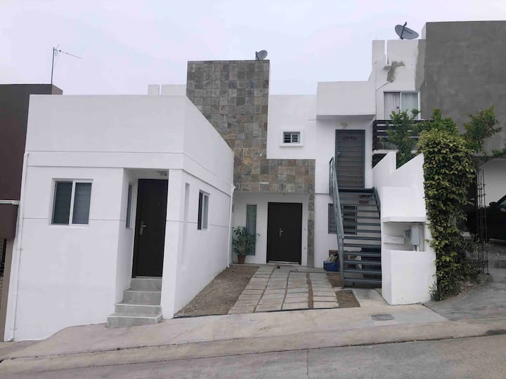 Apartment 10 min. from Plaza Rio and Garita USA Apartments for Rent