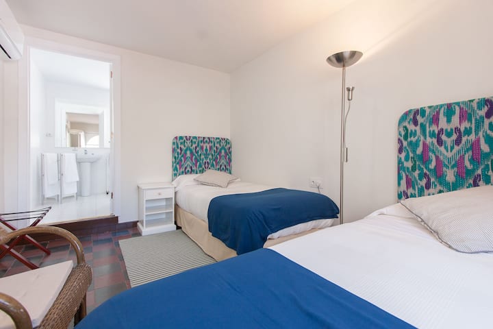 Საძინებელი 6