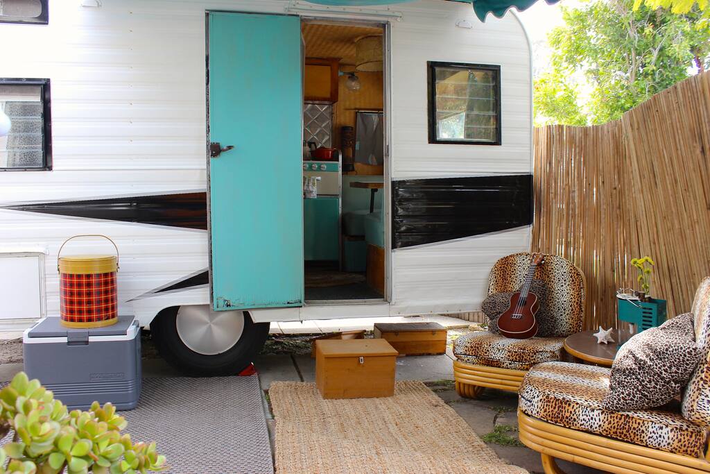 We deliver, set-up, clean-up and tow away!
