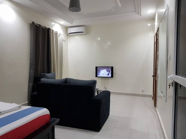 ADSL Apparts managed Airbnb listing 3