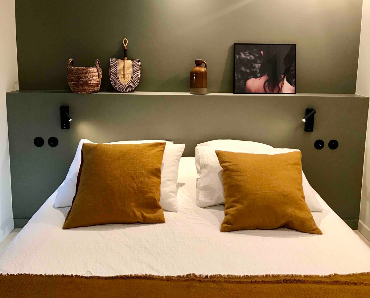 Cocoon卧室-床160 -位于一楼，带露台和套房淋浴间