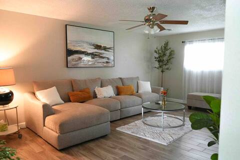 Cozy 3BR | 5 Beds | Crews, Families & Long Stays