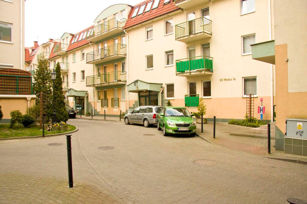 Miejsca parkingowe włącznie dla mieszkańców osiedla