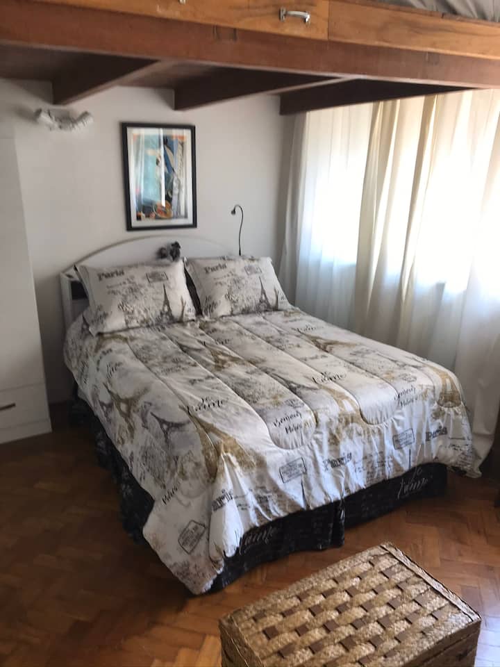Საწოლი 152 × 203 სმ / cama de casal Queen