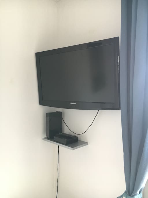 TV