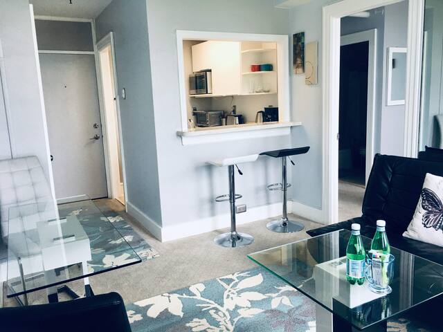 Historic Palm Beach Hotel