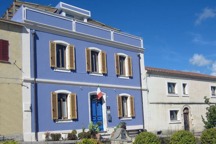Airbnb Monteleone Rocca Doria Vacation Rentals Places
