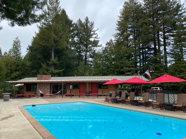 The Hacienda- Santa Cruz Mountain Ridgetop Retreat gallery image 3