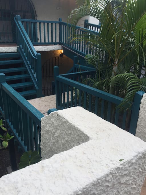 A few steps down to the apt.