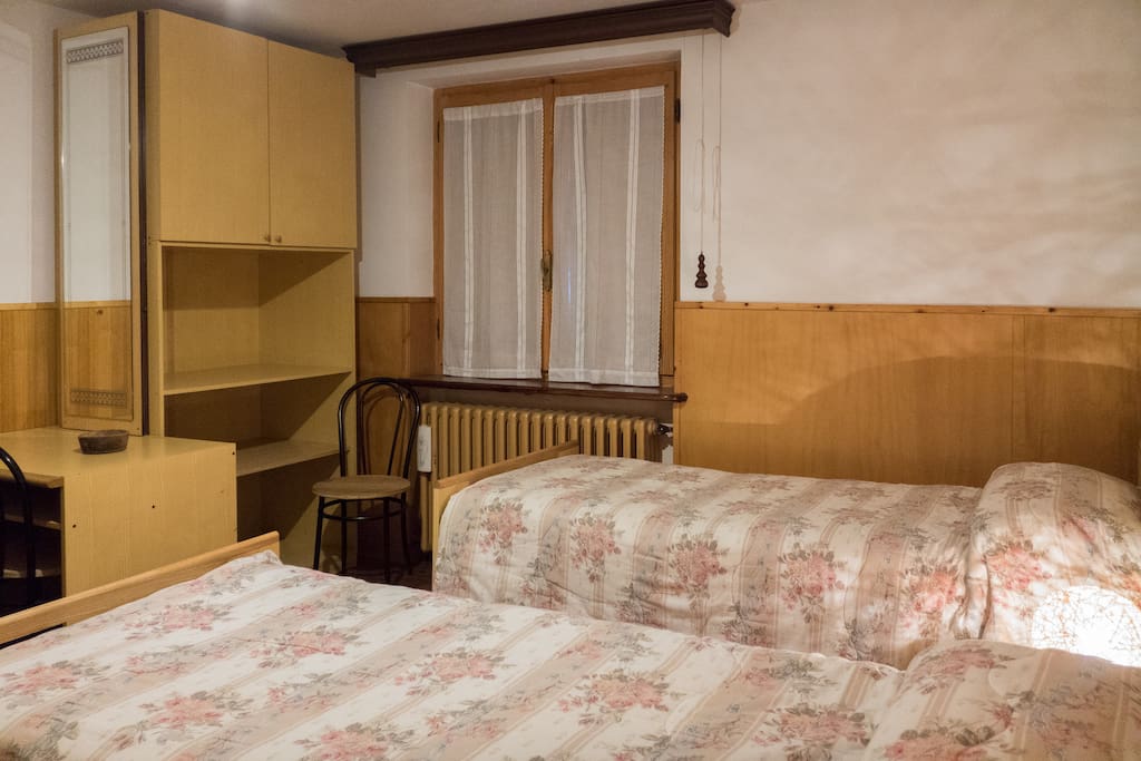 Master bedroom - two single beds