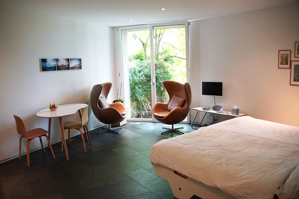 Main space with lounge chairs