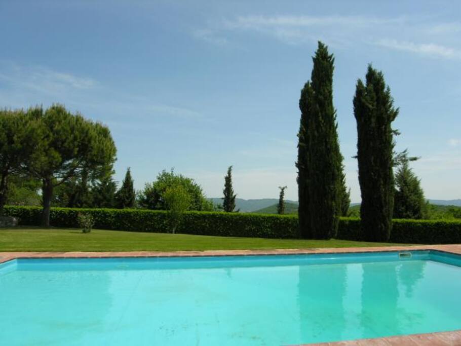 Fiorita swimming pool