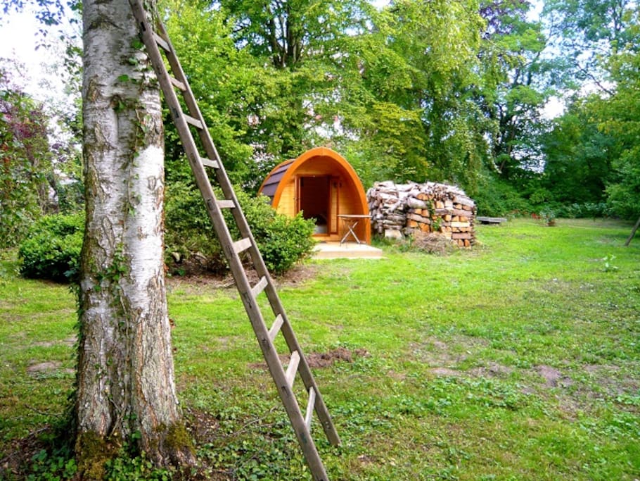 Petite cabane sur une île
Small cabin on an island