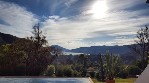 Casa Pipiol ( Valle de Bravo )