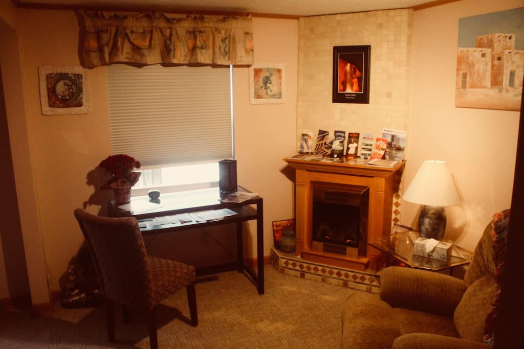 Sitting room with desk
