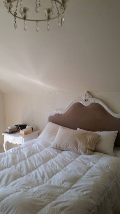 Very comfortable Queen size bed
