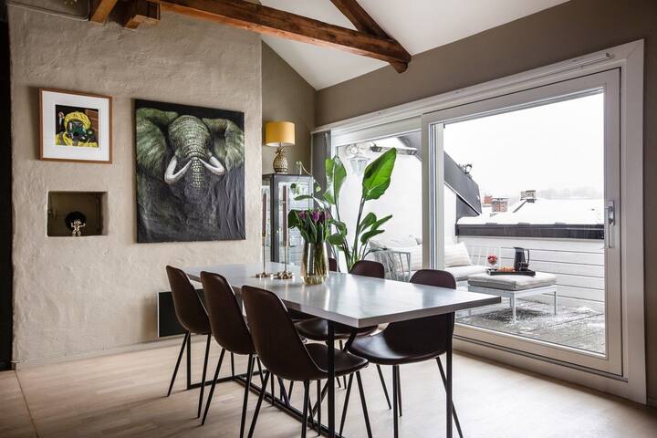 Deilig loftsleilighet med takterrasse gallery image 3