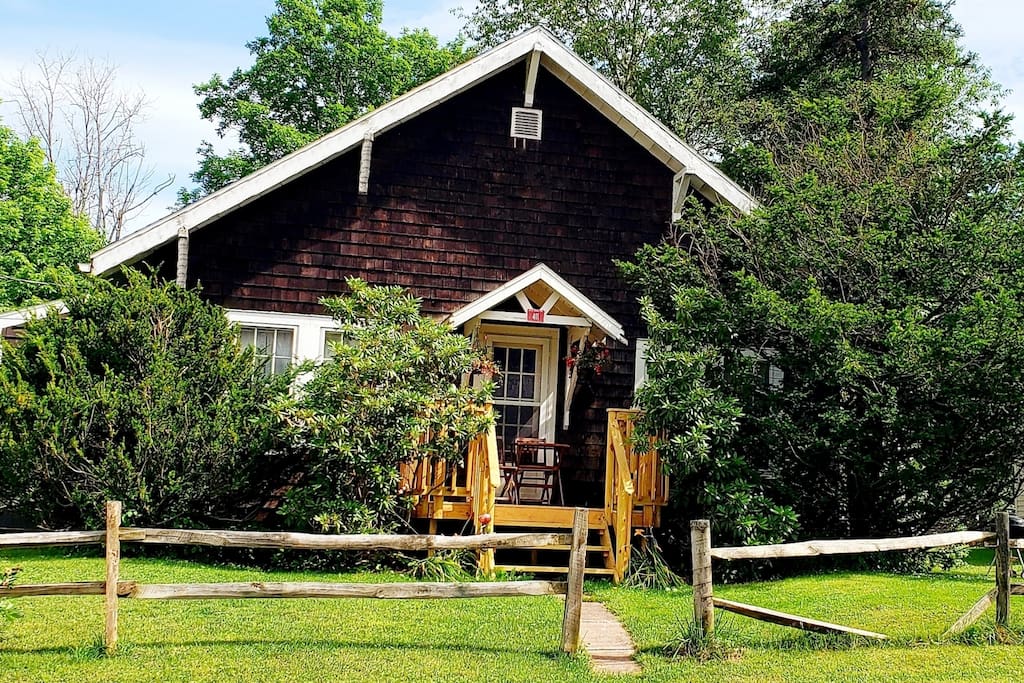 Vacation Rentals, Homes, Experiences & Places Airbnb