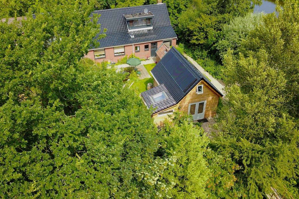 Van boven