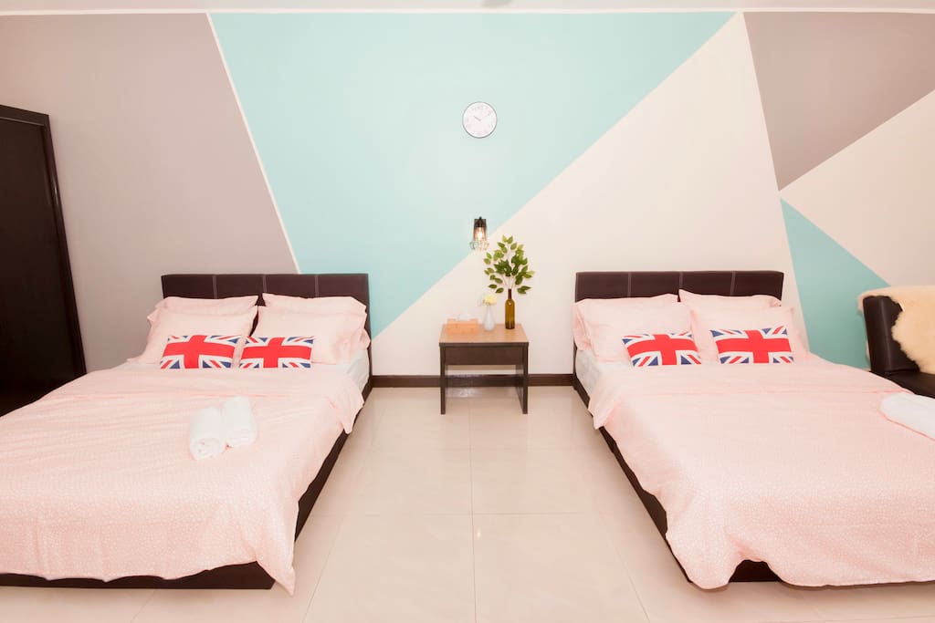 Spacious family suites with balcony fits 4-7pax.
