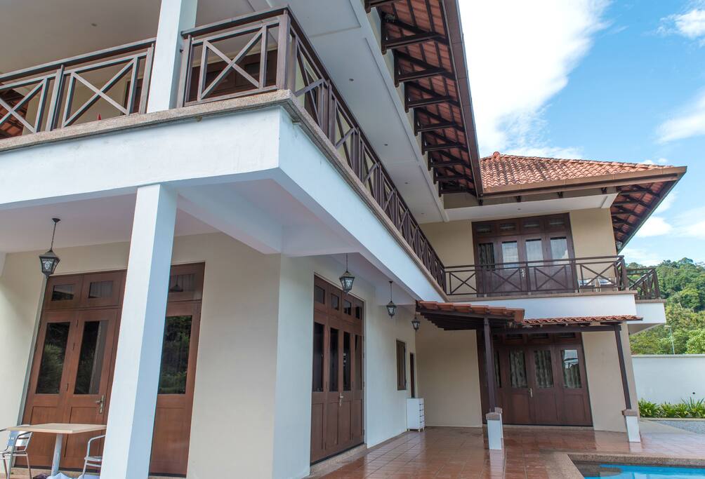 The Villa in the Day