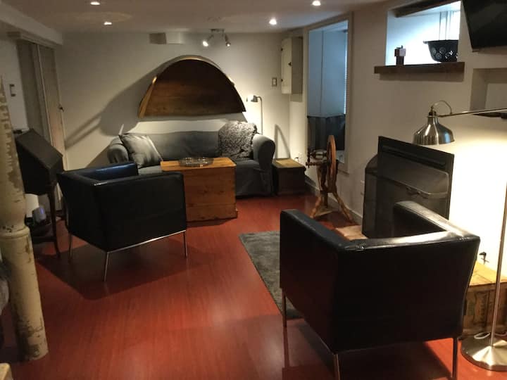 Studio Apt. In Olde Dundas - Hamilton