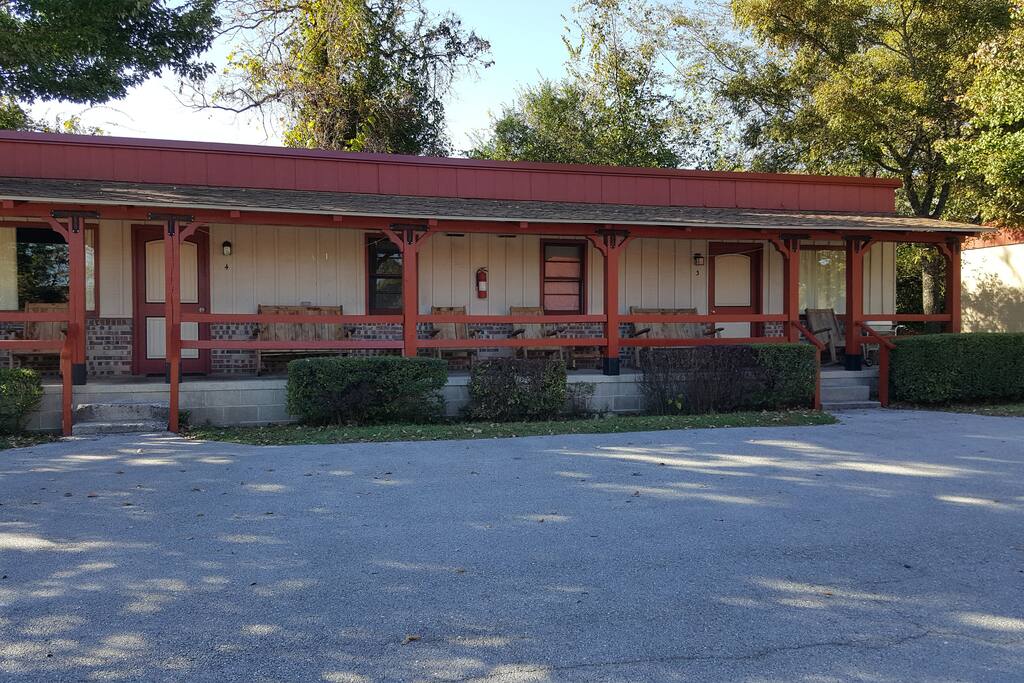 Two Bedroom Cabin at a Kimberling City, MO. Resort Cabins for Rent in