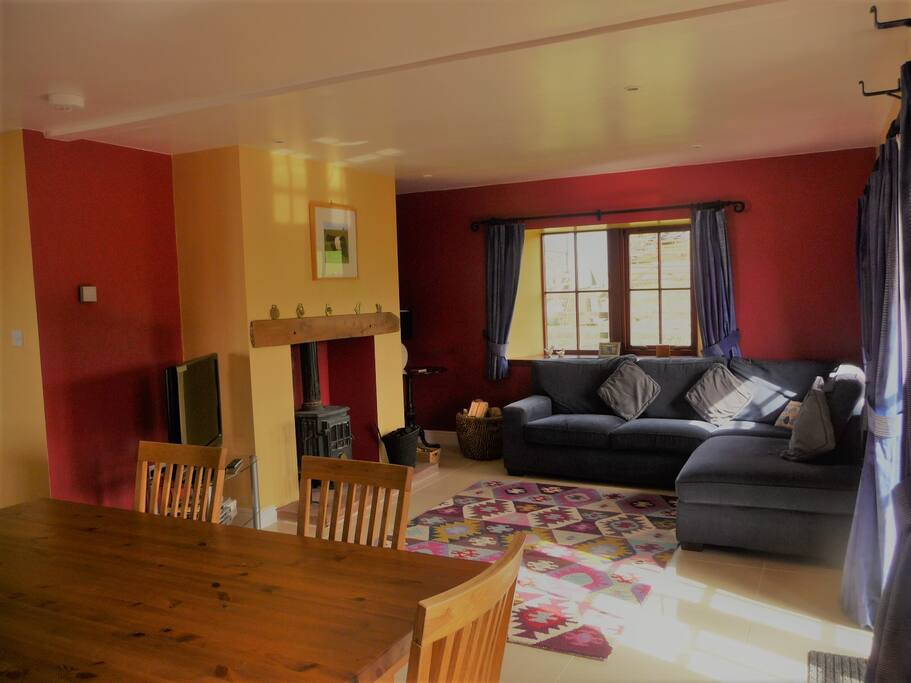The open-plan dining & living area