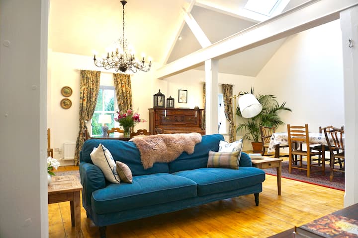 Traditional Cottage Secluded Burren Luxury 8 Pax - Lahinch