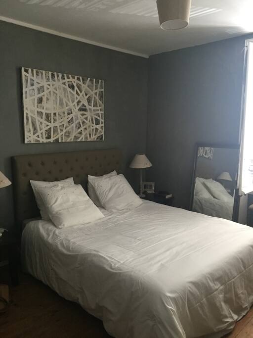 1 er étage Chambre lit 160 attenante à la sdb