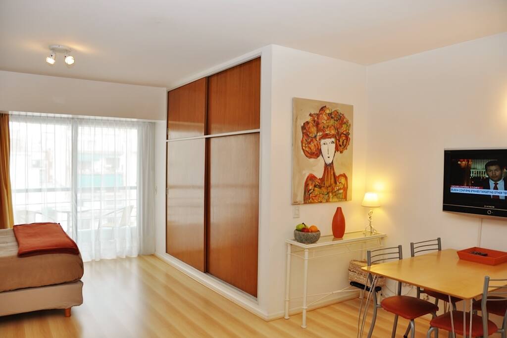 Nice, sunny studio