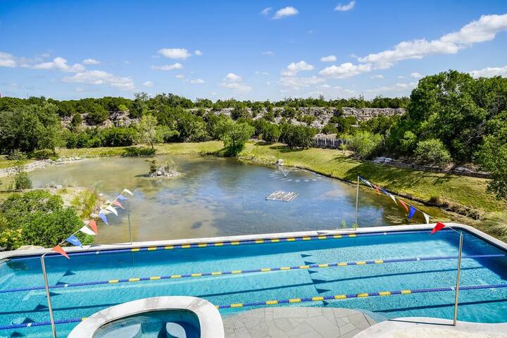 ATX Hill Country Gettaway! – 8 Miles to Downtown! gallery image 5