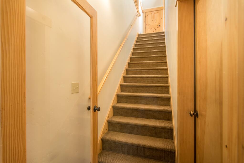 Entrance stairway
