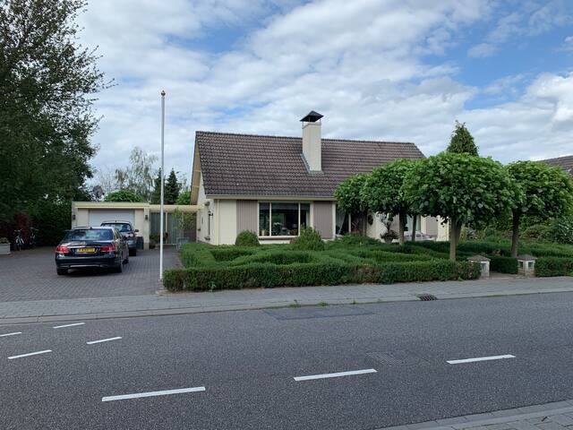 B&B + Vorstelijk Ontbijt 2P € 53 nacht - kamer 3.