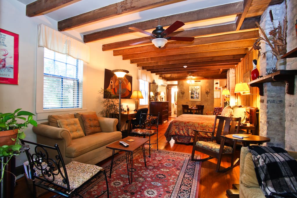 550 Sq. Ft. Private Luxury Apartment