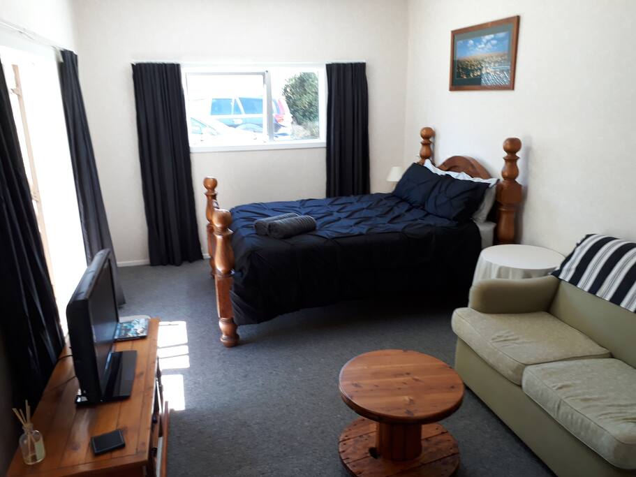 Bed & Living Area