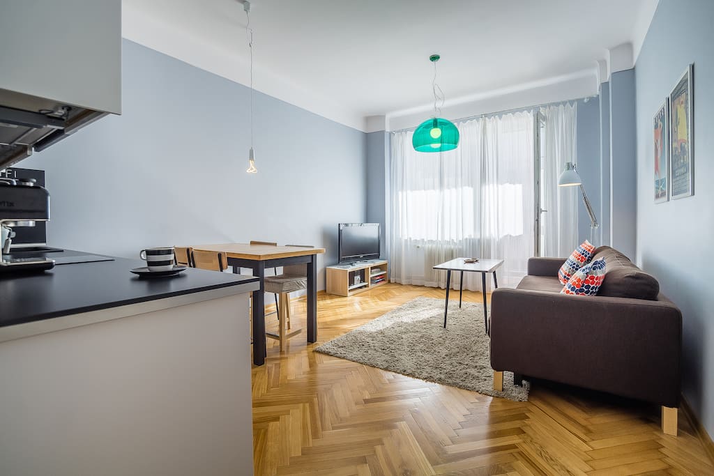 Salon z aneksem kuchenym