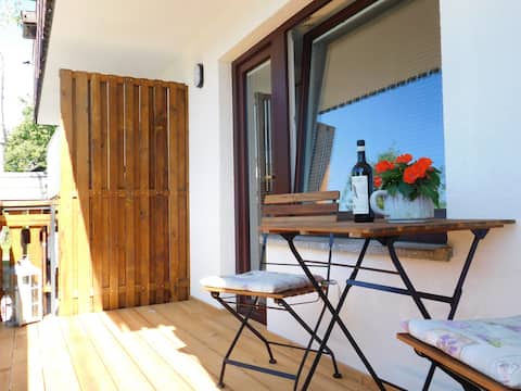 J&T Apartma