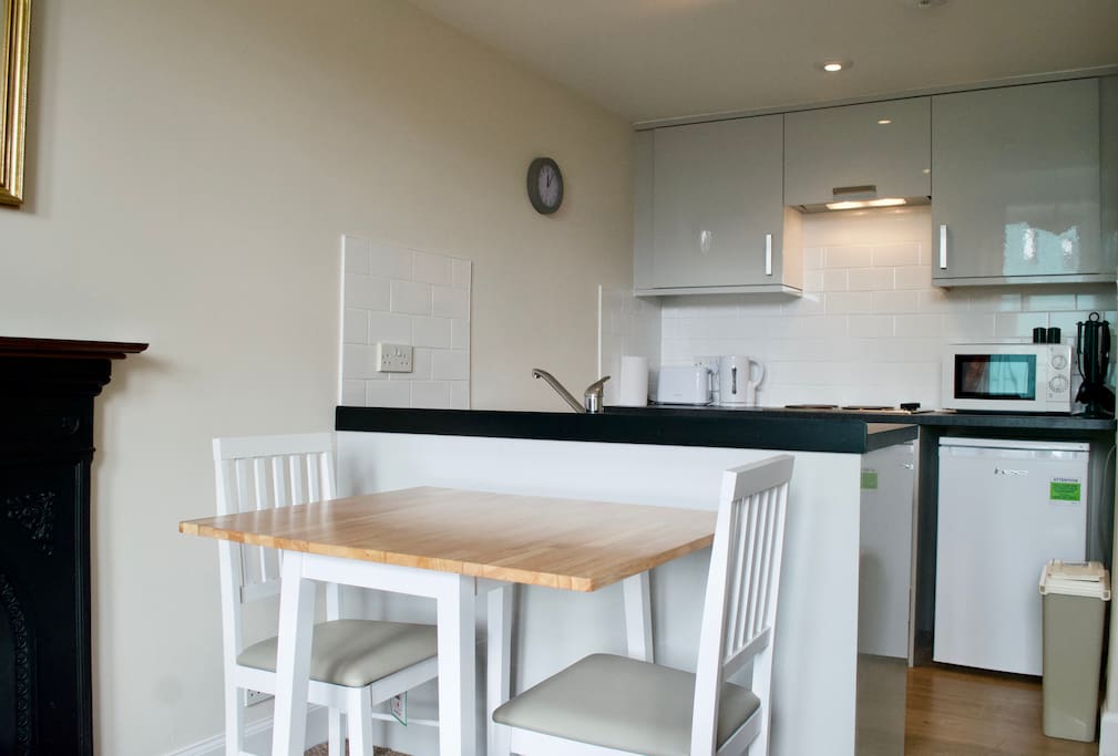 Kitchen/Dining space