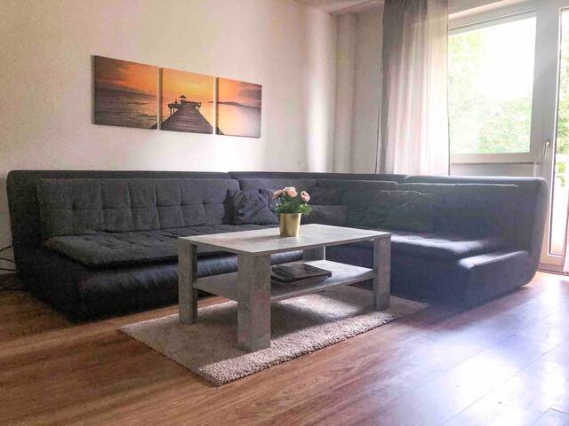 Cozy room in Cologne, near fair & airport