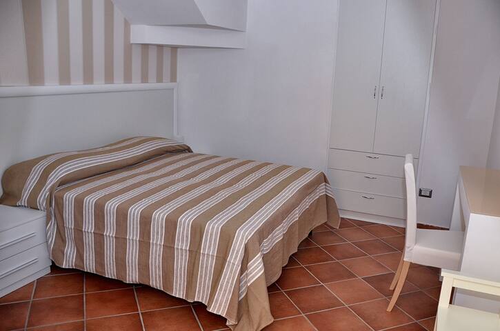 *****RESIDENZA REALE APPARTAMENT***** gallery image 3