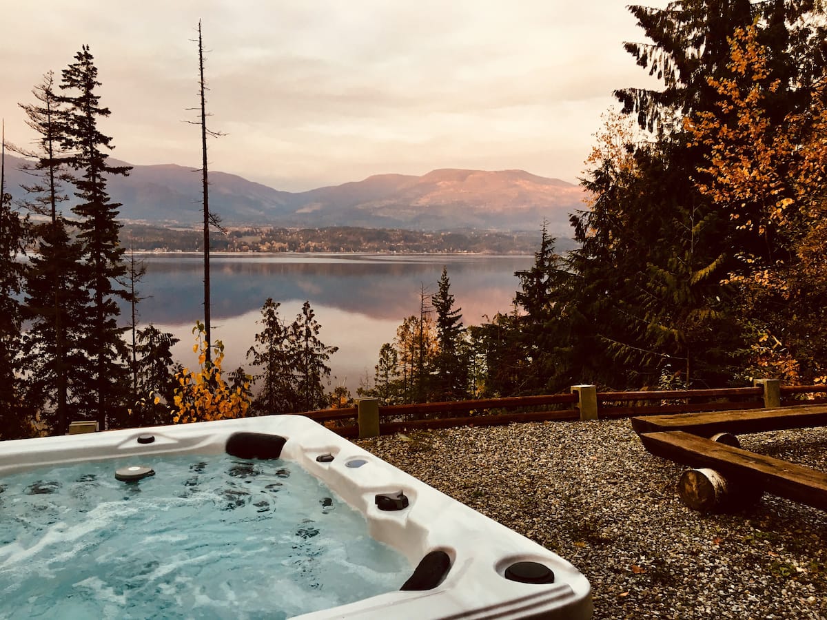 The best Okanagan rental cabins for a cosy vacation That Adventurer