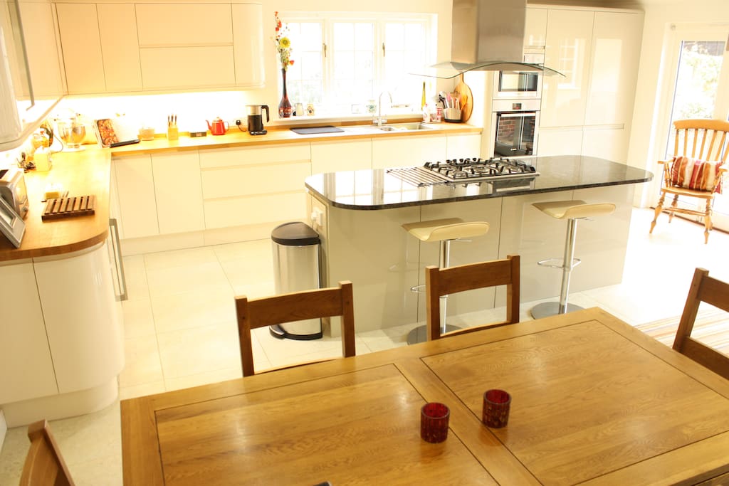Shared kitchen/diner