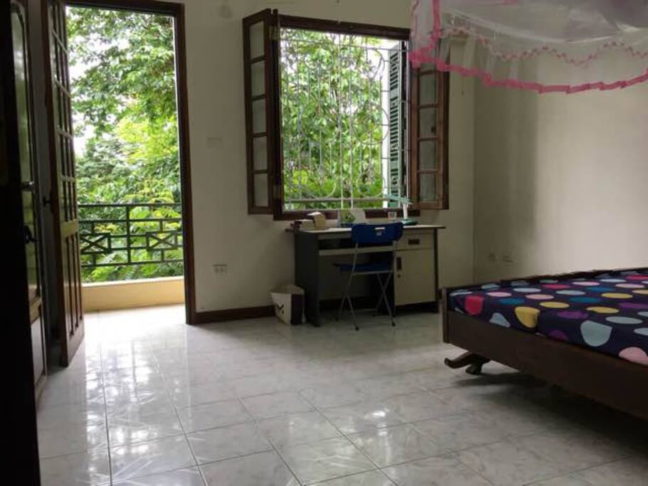 room for rent, 2nd floor