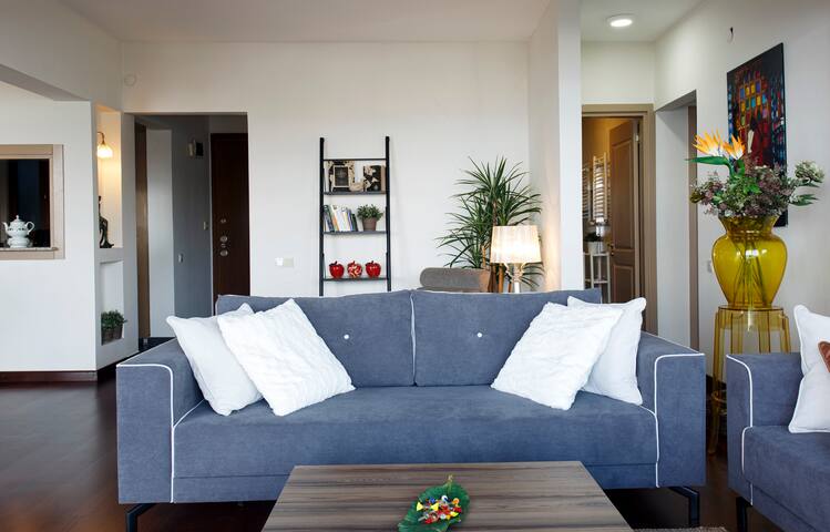 Magical Bosphorus View Apartment in Cihangir 23 gallery image 5