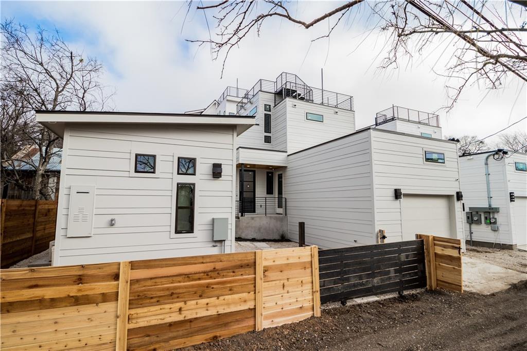 Modern Studio in the Heart of East Austin