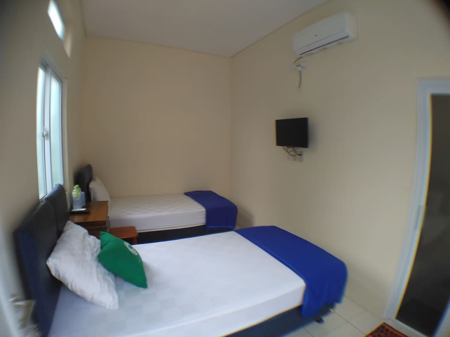 Twin Beds Bogor Homestay.